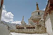 Ladakh - chrtens at Lamayuru gompa 